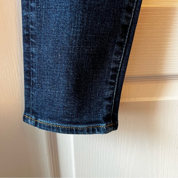 ❤️ SOLD ❤️American Eagle Skinny Jeans - Picture 4 of 9